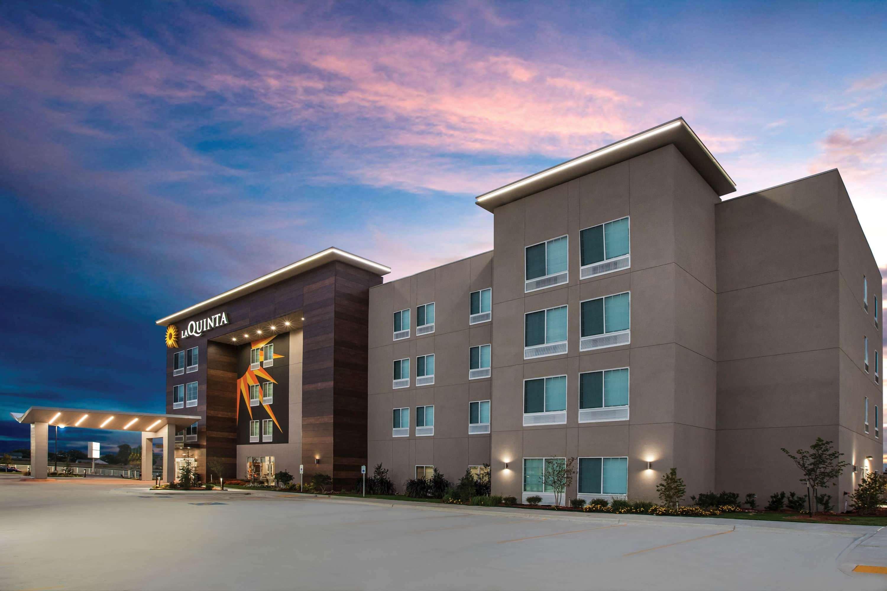 La Quinta By Wyndham Owasso Hotel Buitenkant foto