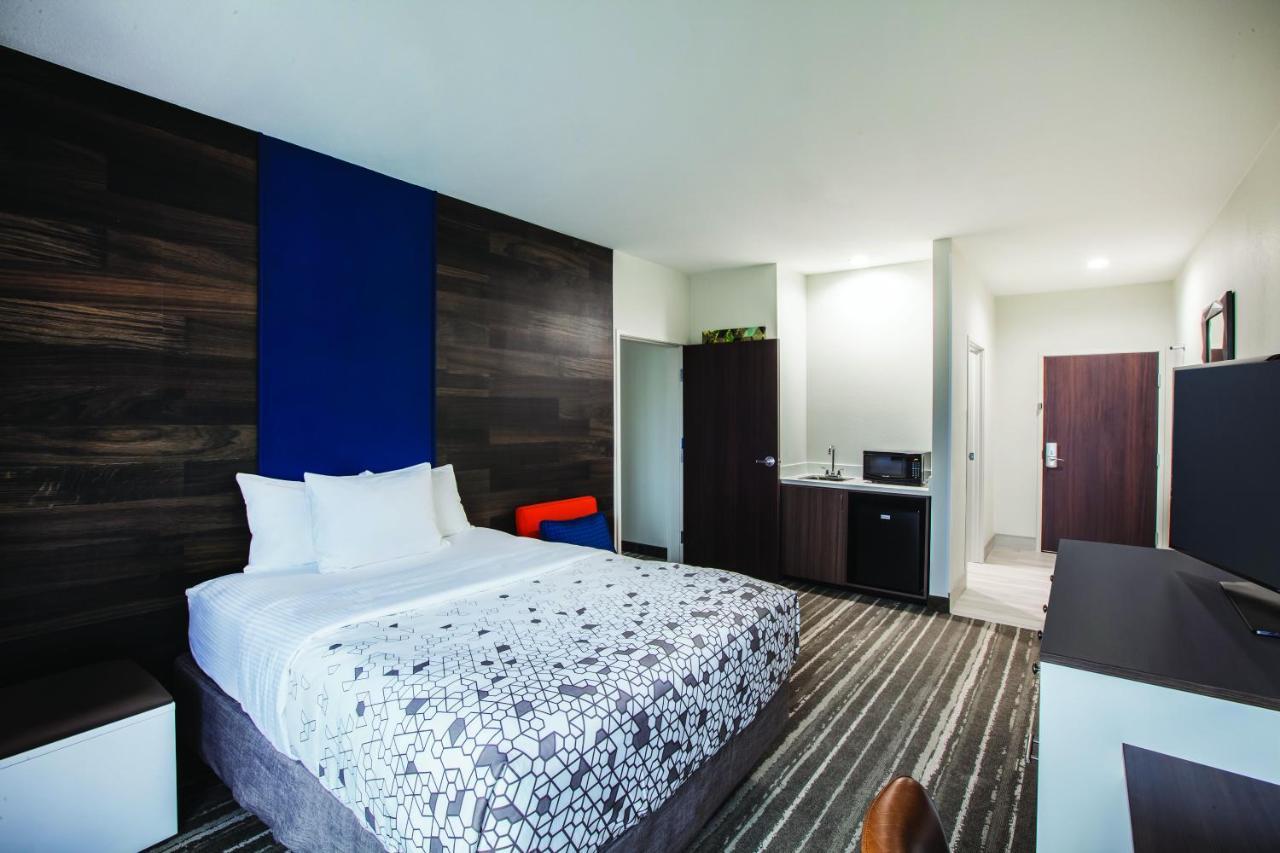 La Quinta By Wyndham Owasso Hotel Buitenkant foto